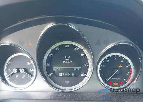 2010 Mercedes-Benz C 300 Luxury 4Matic/Sport 4Matic из США, поврежденный, VIN WDDGF8BB9AF485270